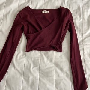 Abercrombie and Fitch long sleeve crop top